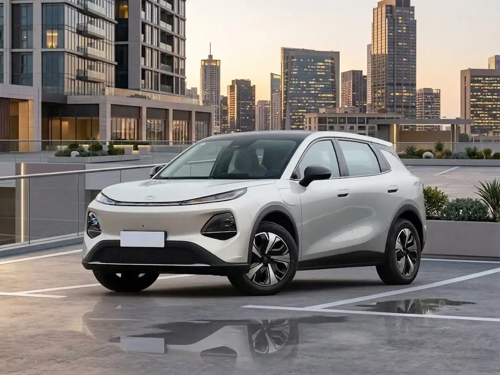 Changan Nevo Q05 вид спереди