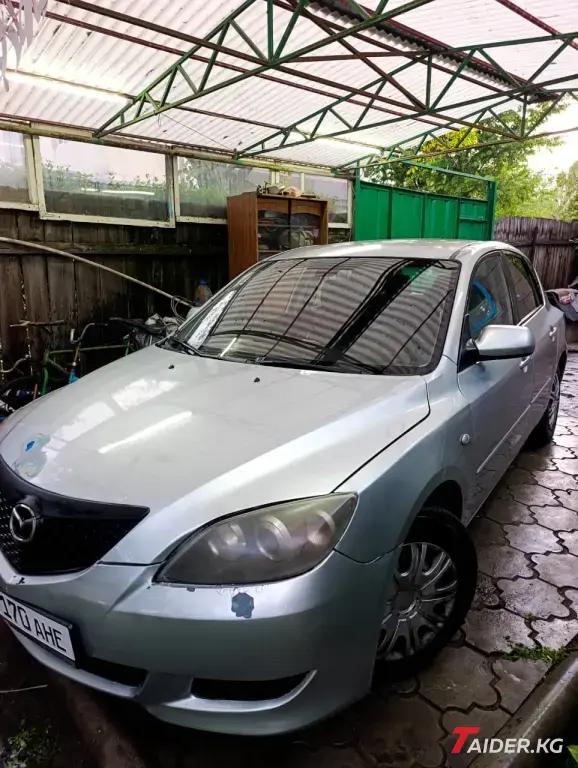 Mazda 3, 2004