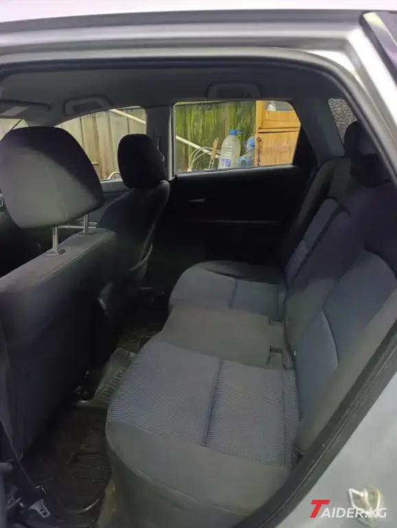 Mazda 3, 2004