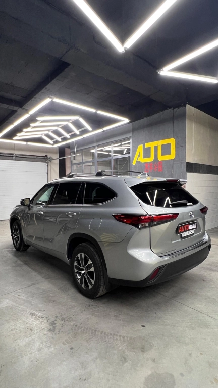 Toyota Highlander, 2022, 3.5