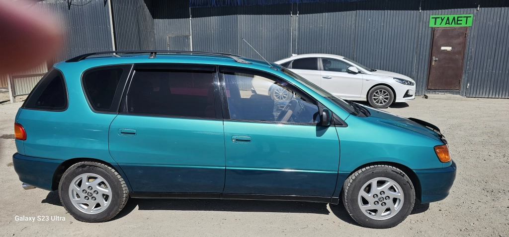Toyota Ipsum, 1996, 2.0