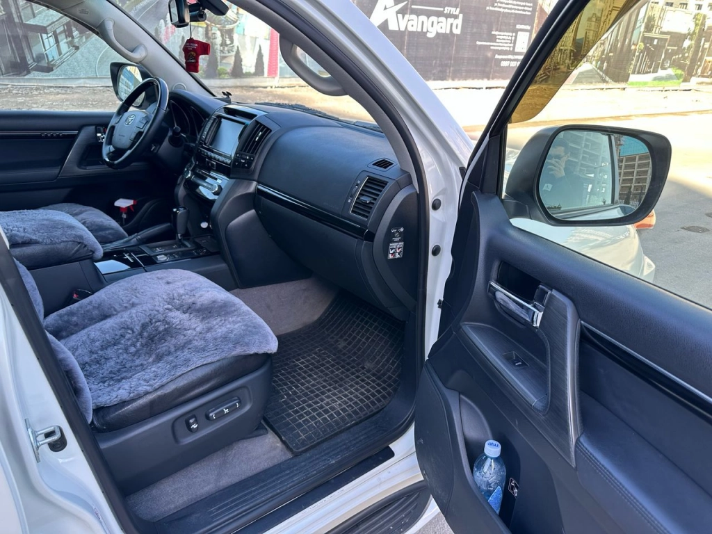 Toyota Land Cruiser, 2012, 4.6