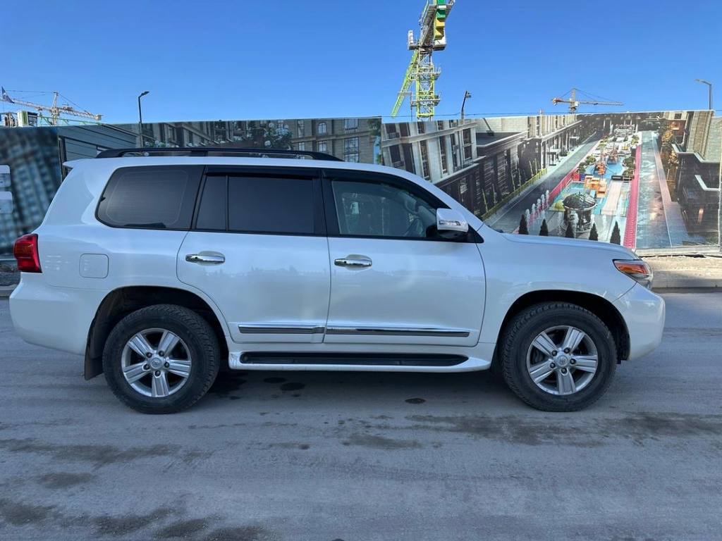 Toyota Land Cruiser, 2012, 4.6