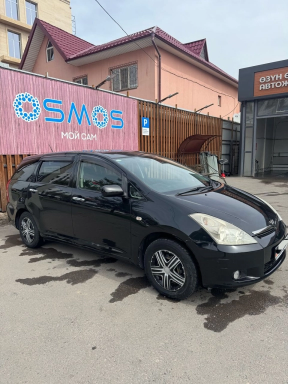 Toyota Wish, 2004, 1.8