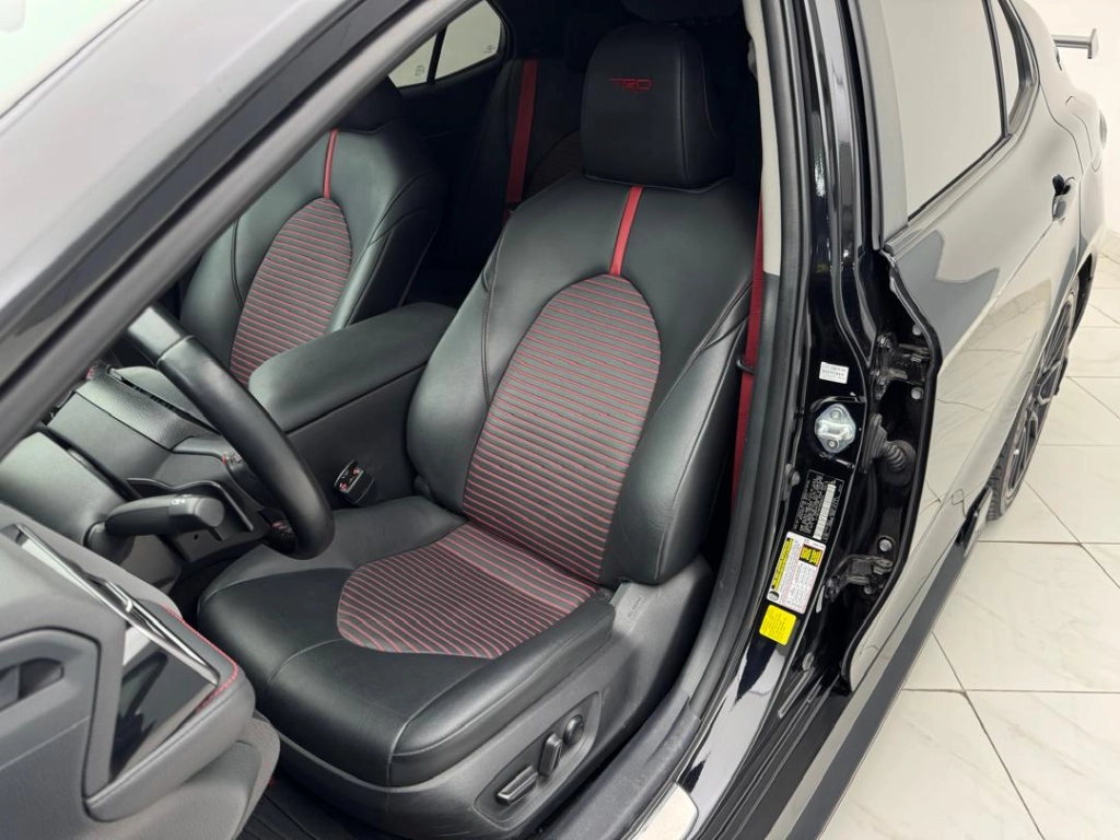 Toyota Camry, 2021, 3.5