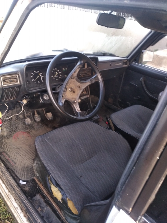 LADA (ВАЗ) 2107, 2004, 1.5