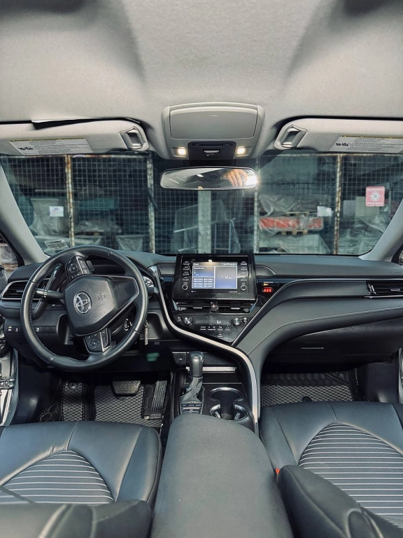 Toyota Camry, 2023, 2.5