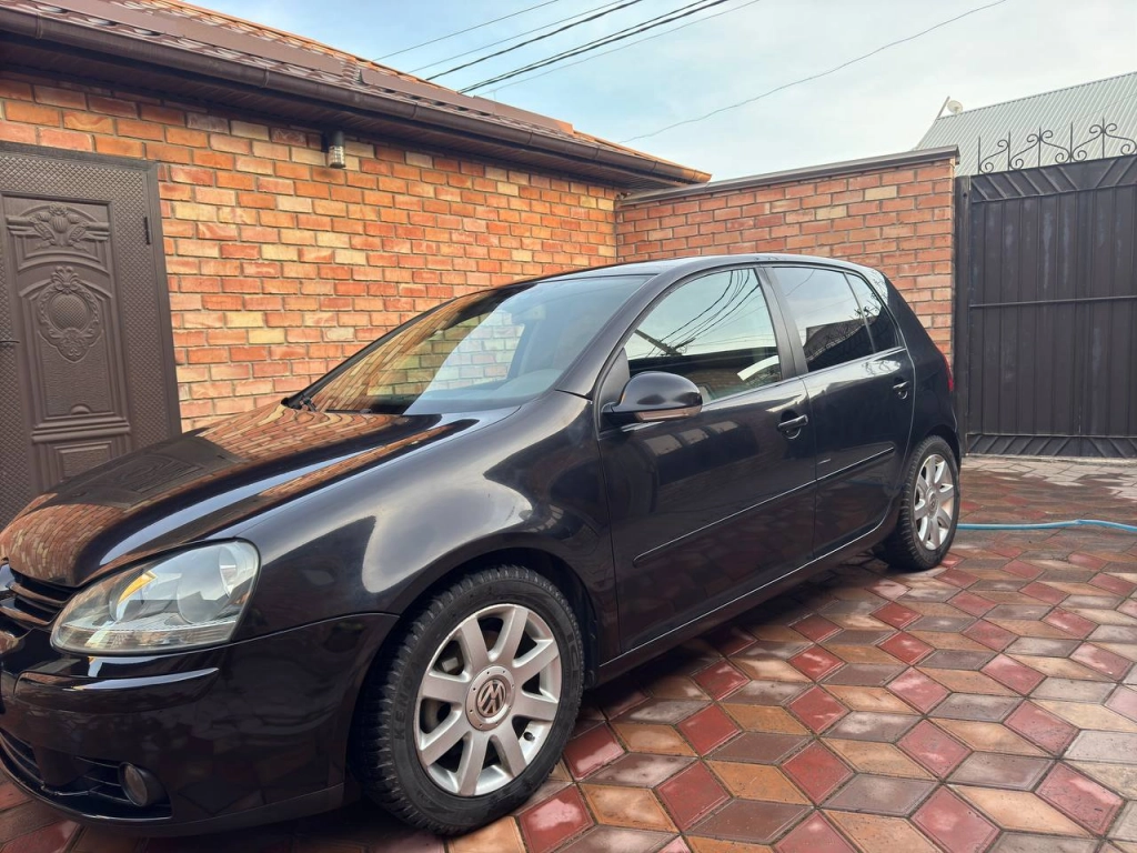 Volkswagen Golf, 2005, 2.0