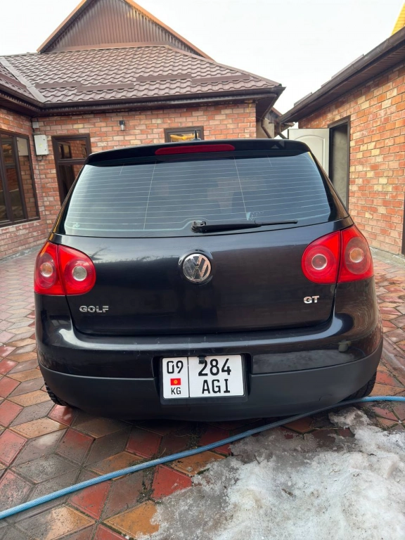 Volkswagen Golf, 2005, 2.0
