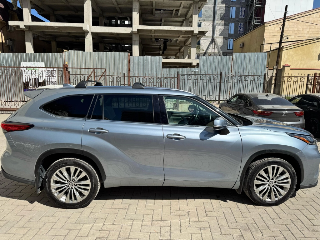 Toyota Highlander, 2021, 3.5