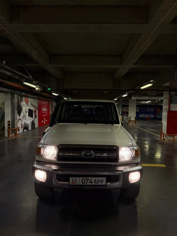 Toyota Land Cruiser, 2016, 4.2