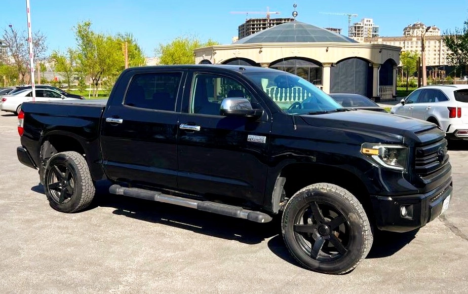 Toyota Tundra, 2017