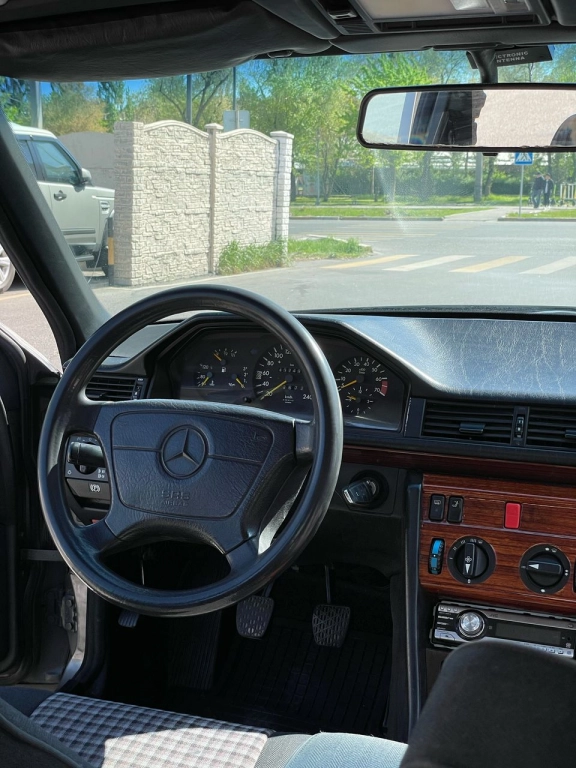 Mercedes-Benz E-Класс, 1999, 2.2