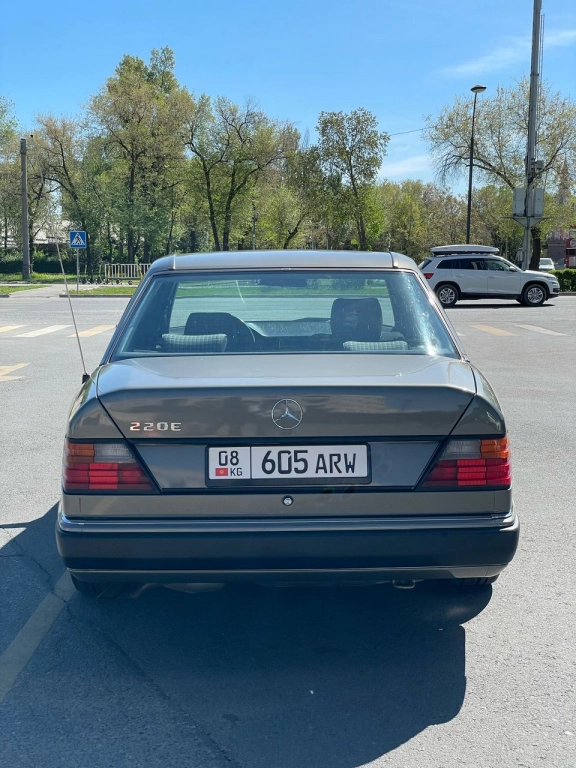 Mercedes-Benz E-Класс, 1999, 2.2