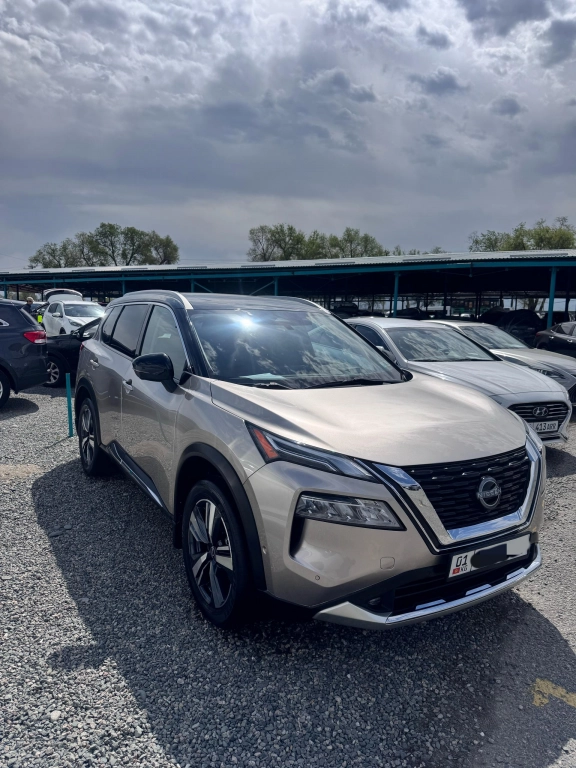 Nissan Rogue, 2022, 1.5