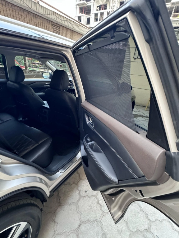 Nissan Rogue, 2022, 1.5