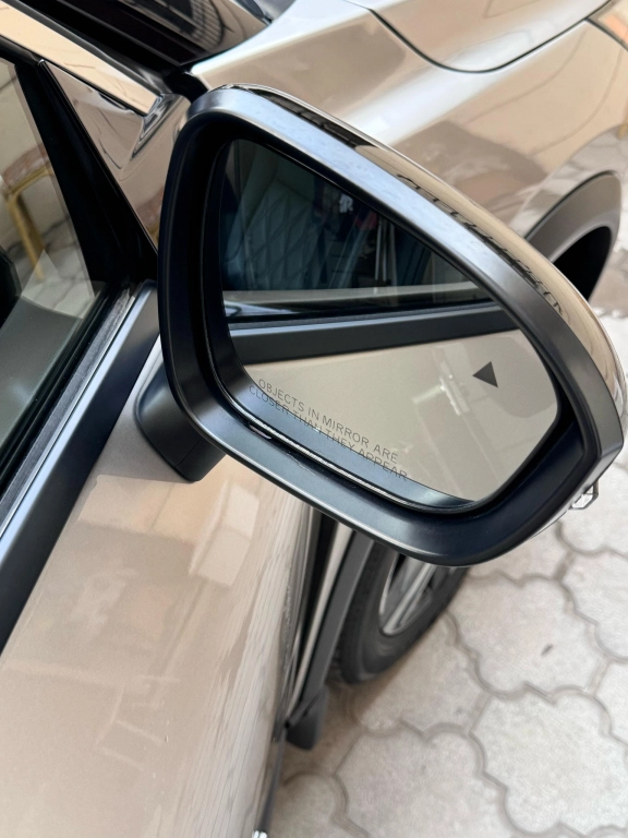 Nissan Rogue, 2022, 1.5