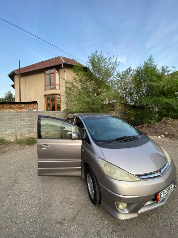 Toyota Estima, 2004, 2.4