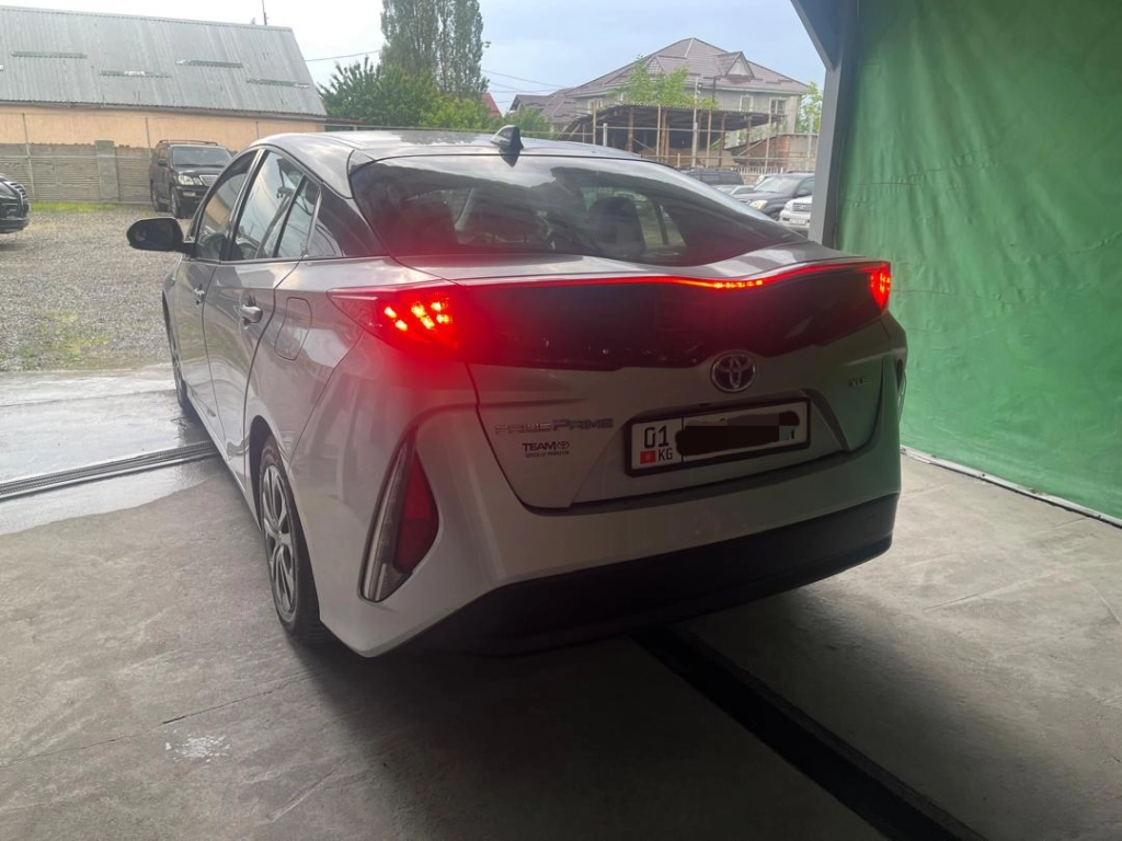 Toyota Prius, 2019, 1.8