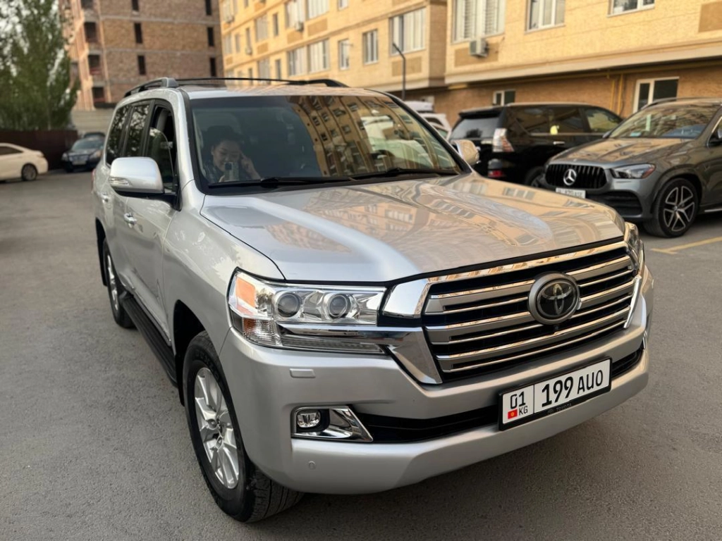 Toyota Land Cruiser, 2019, 5.7