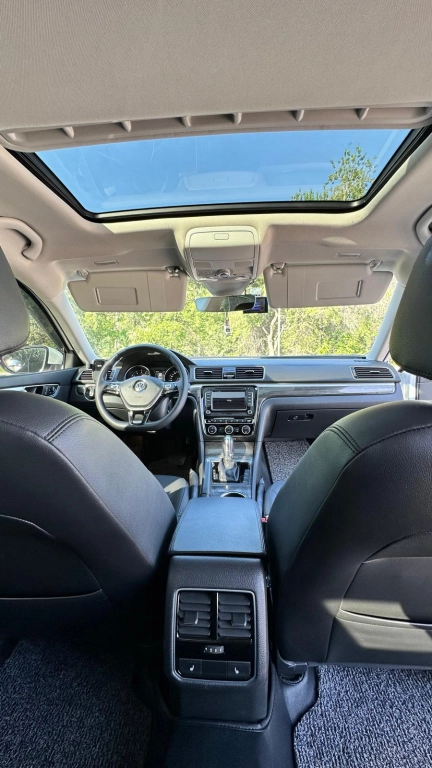 Volkswagen Passat, 2018, 2.0