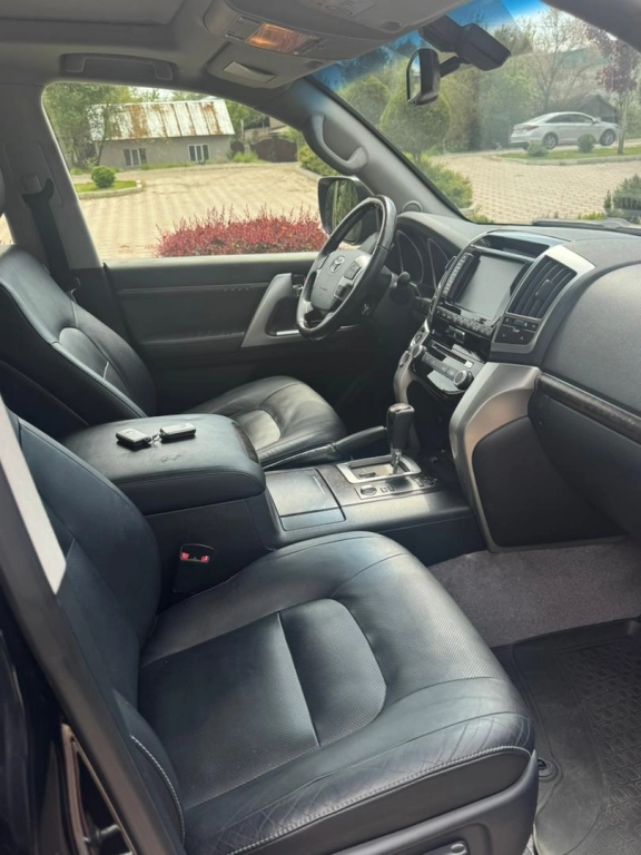 Toyota Land Cruiser, 2014, 4.6