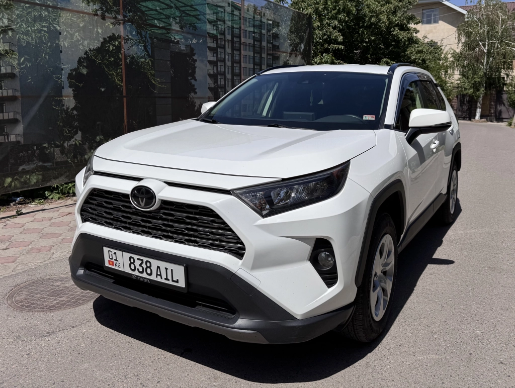 Toyota RAV4, 2019, 2.5