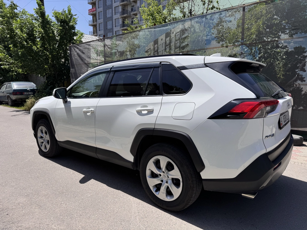 Toyota RAV4, 2019, 2.5