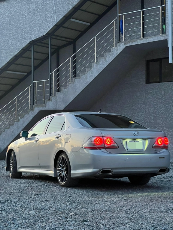 Toyota Crown, 2008, 3.5