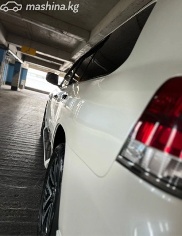 Toyota Land Cruiser, 2016