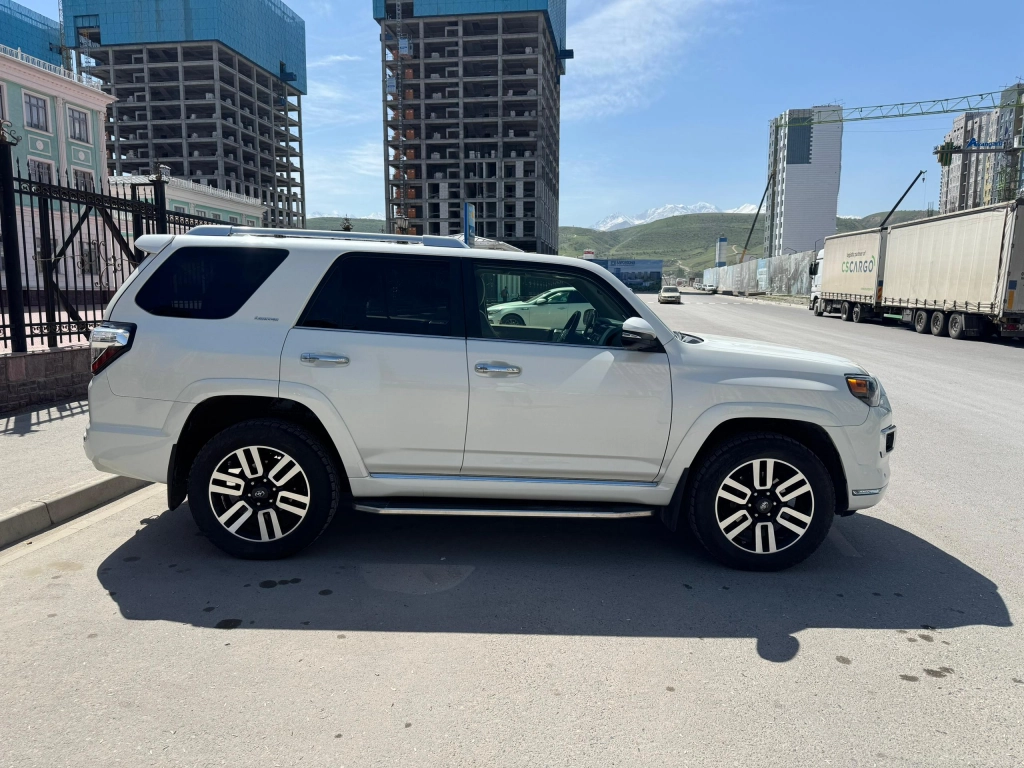 Toyota 4Runner, 2018, 4.0