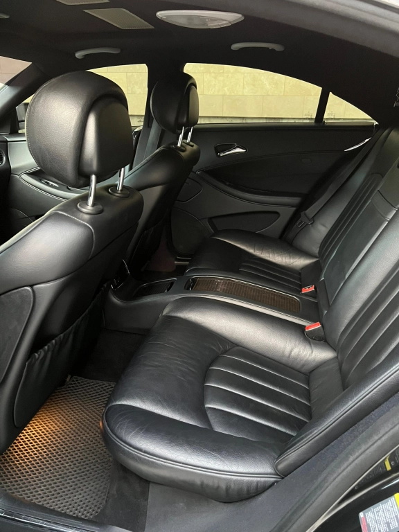 Mercedes-Benz CLS, 2005, 5.0