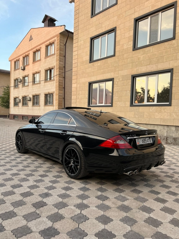 Mercedes-Benz CLS, 2005, 5.0