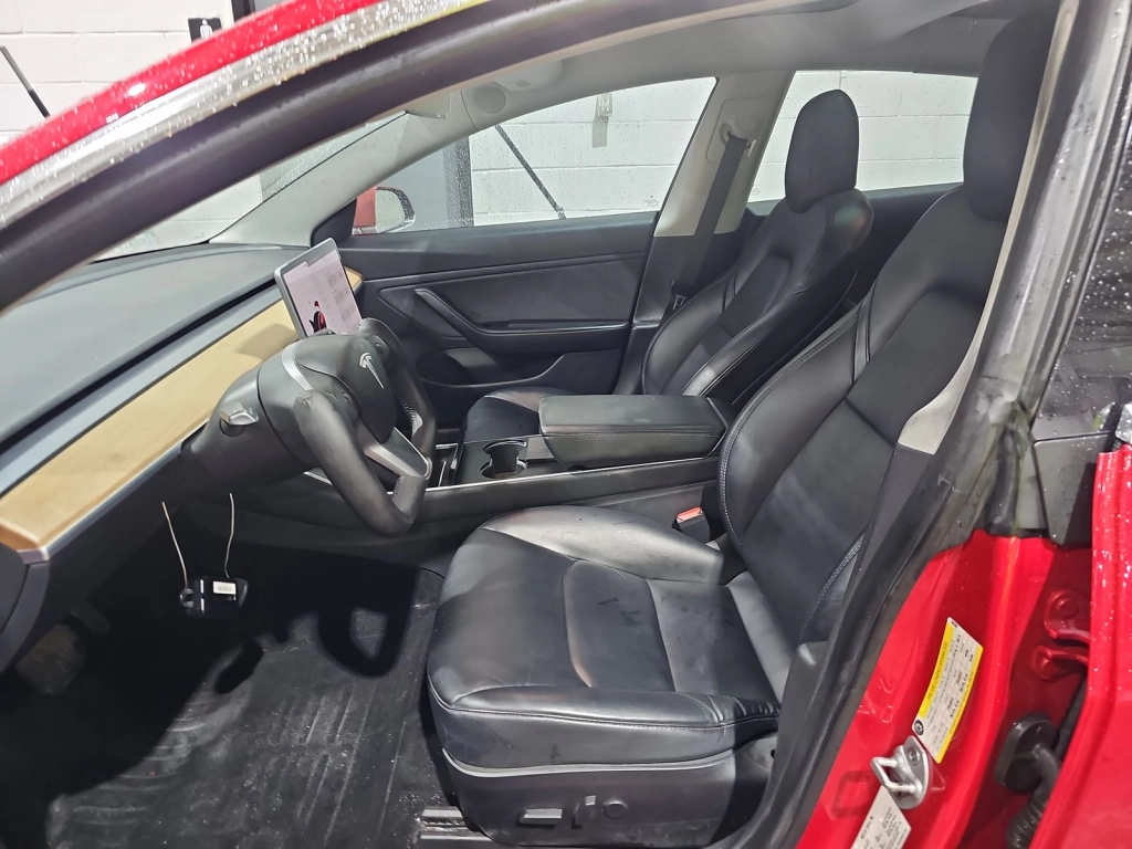 Tesla Model 3, 2019, 10