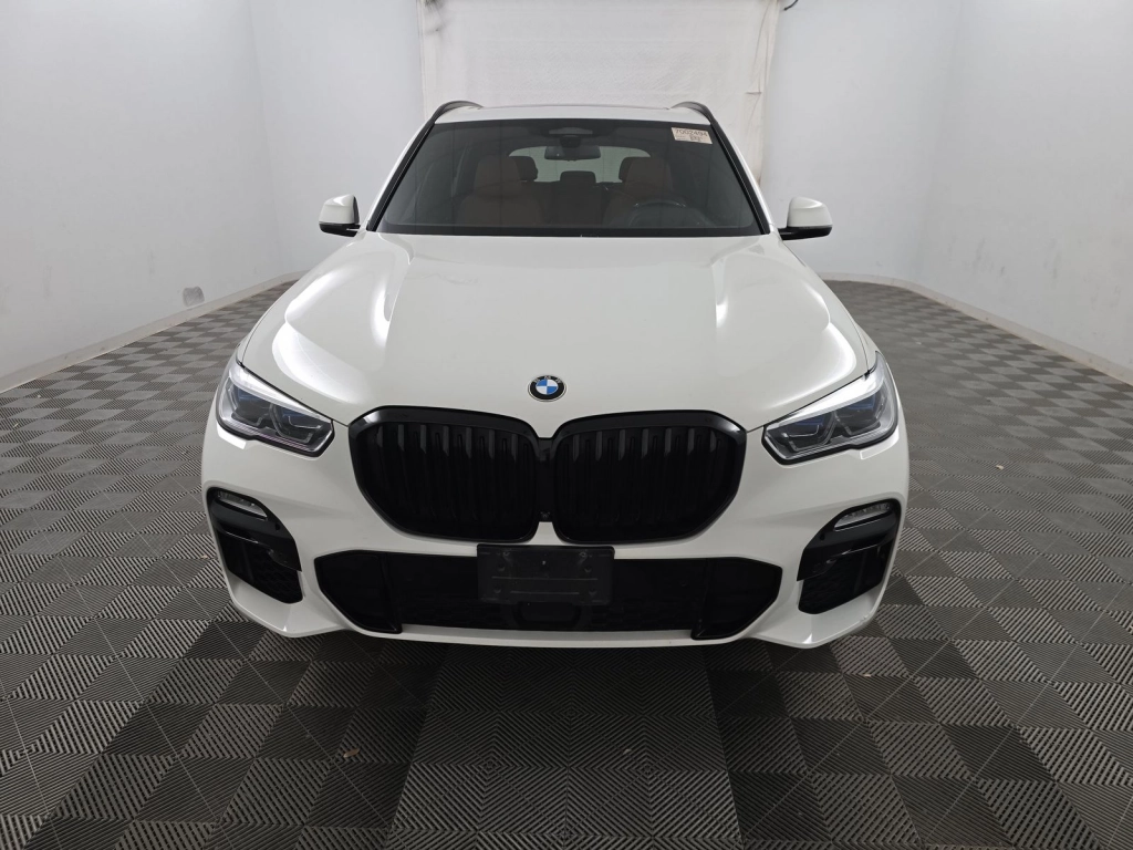 BMW X5, 2019, 4.4