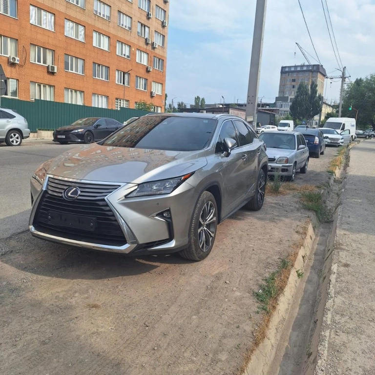 Lexus RX, 2018