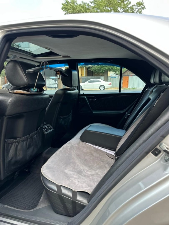 Mercedes-Benz E-Класс, 1998, 4.3