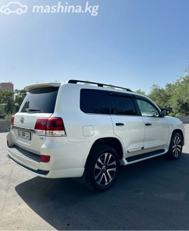 Toyota Land Cruiser, 2016