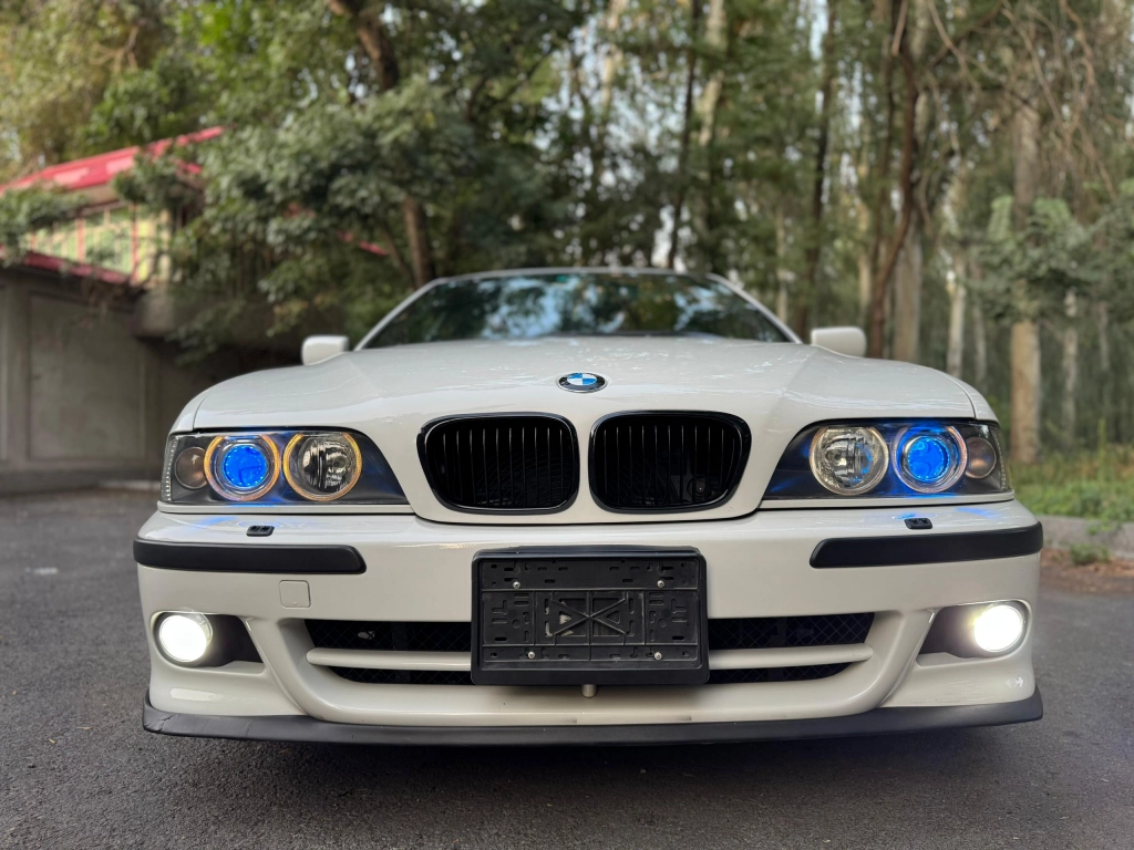 BMW 5 серии, 2003