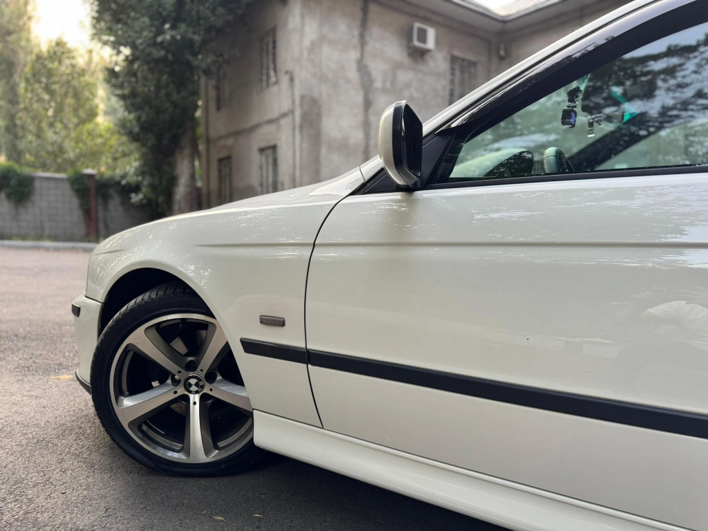 BMW 5 серии, 2003