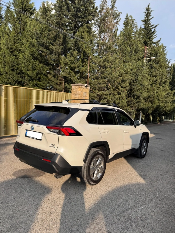 Toyota RAV4, 2021, 2.5