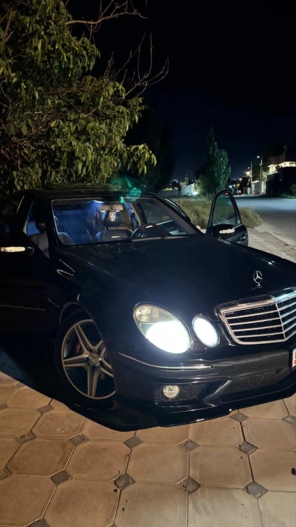 Mercedes-Benz E-Класс, 2003, 5.0
