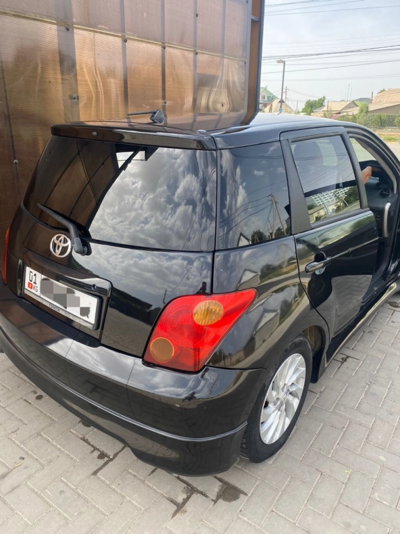 Toyota Ist, 2003, 1.5