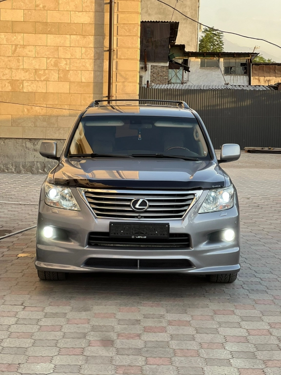 Lexus LX, 2008, 5.7