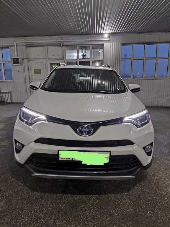 Toyota RAV4, 2017, 2.5