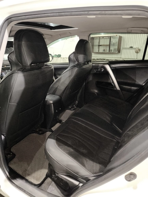 Toyota RAV4, 2017, 2.5