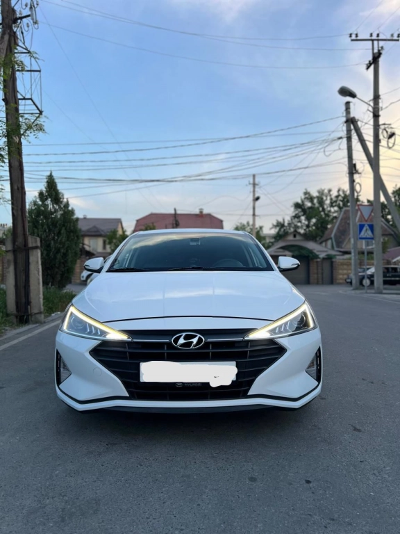 Hyundai Avante, 2018, 1.6