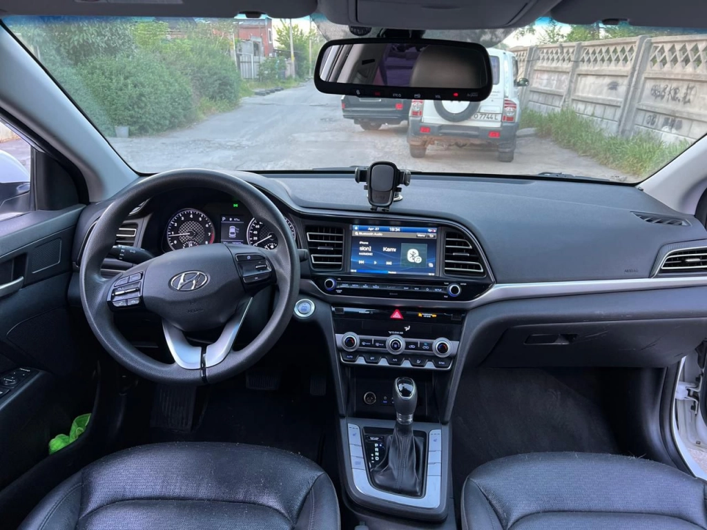 Hyundai Avante, 2018, 1.6