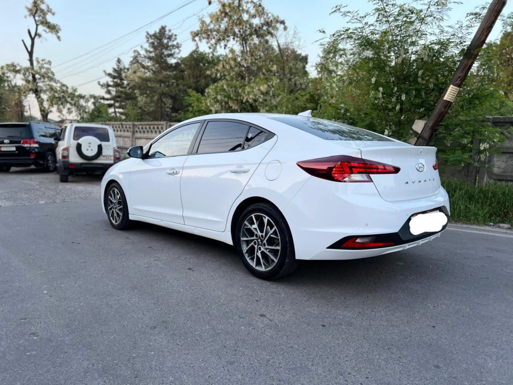 Hyundai Avante, 2018, 1.6