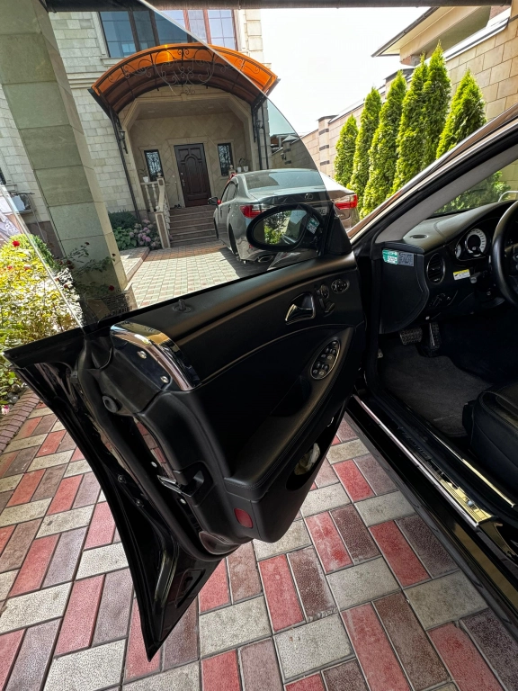 Mercedes-Benz CLS, 2006, 5.4